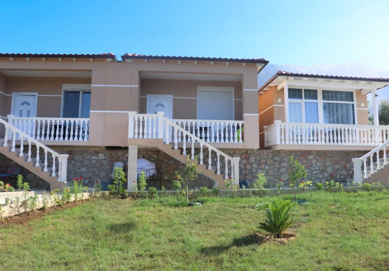 Essos Villas Dhermi Exterior photo