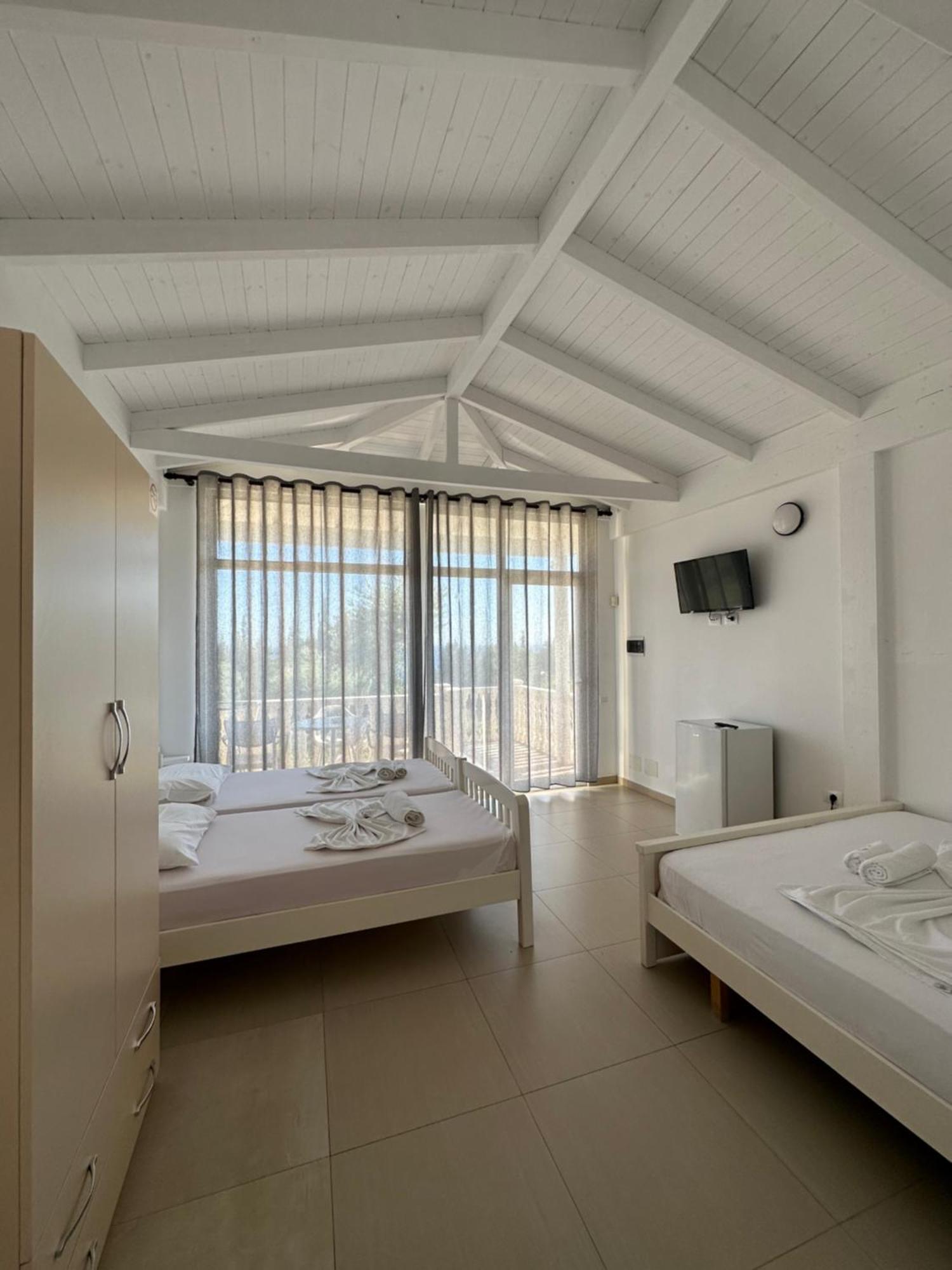 Essos Villas Dhermi Exterior photo